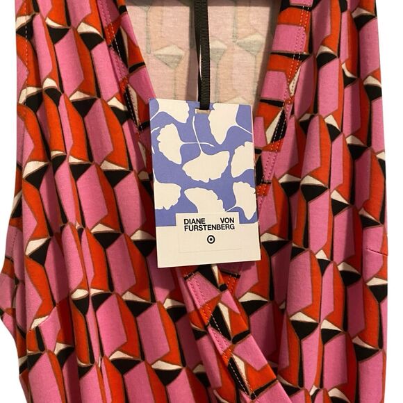Diane Von Furstenberg DVF Target Sleeveless Pink Modern Geo Jumpsuit Sz S NWT - Picture 5 of 12